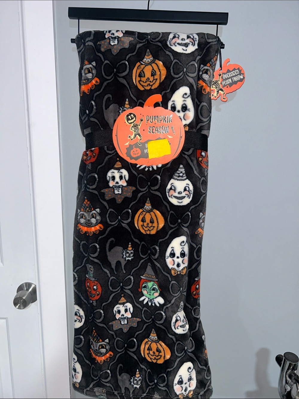 Johanna Parker Inspired Halloween Oversized Plush Throw Blanket